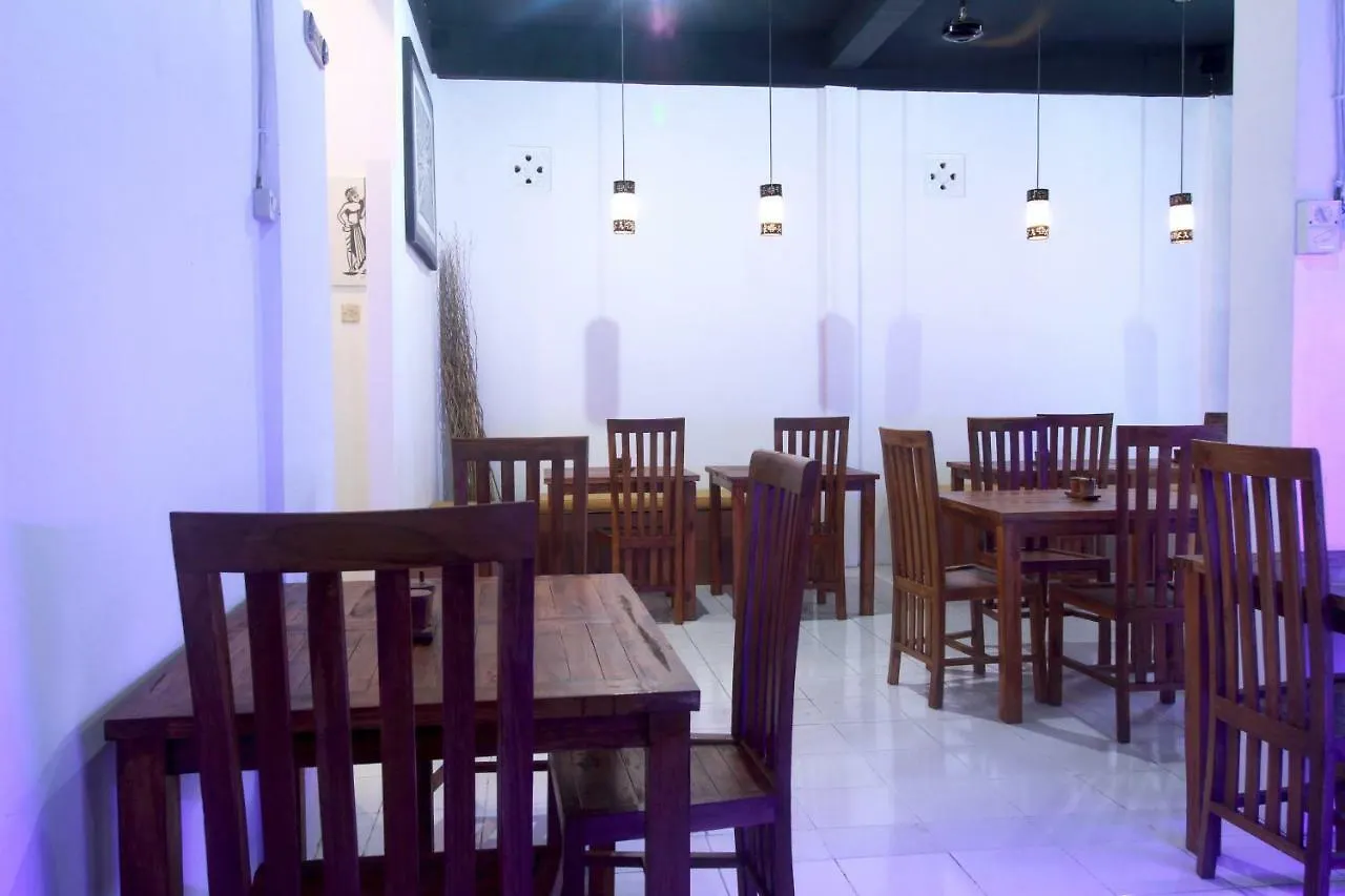 *** Guest house Yankee Fara 14 Hotel Seminyak  Indonesia